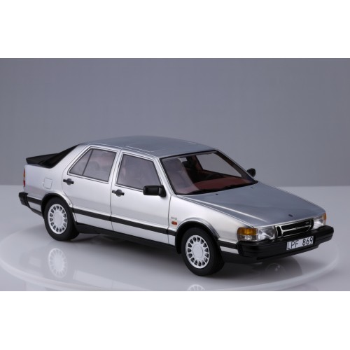 Saab 9000 Turbo 16 1986 - silver metallic